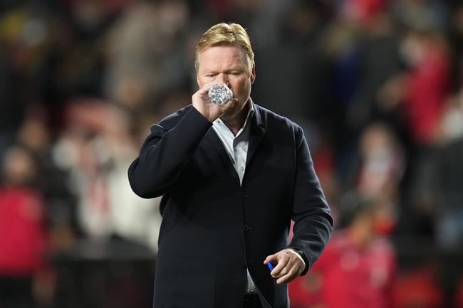 Barcelona fires coach Koeman after poor start to season | iNFOnews.ca CP6857819