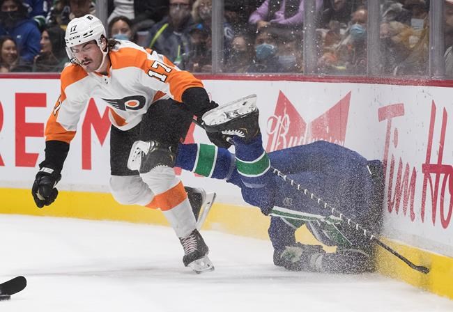 Sean Couturier helps Philadelphia Flyers fend off Vancouver Canucks 2-1 | iNFOnews.ca Sean Couturier helps Philadelphia Flyers fend off Vancouver Canucks 2-1 | iNFOnews.ca