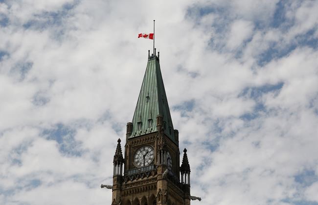 Legion to hoist flag at National War Memorial on Remembrance Day then lower it | iNFOnews.ca Legion to hoist flag at National War Memorial on Remembrance Day then lower it | iNFOnews.ca