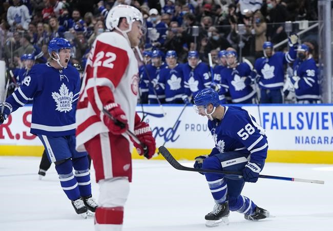 Tavares leads Maple Leafs over Red Wings 5-4 despite sloppy third period | iNFOnews.ca Tavares leads Maple Leafs over Red Wings 5-4 despite sloppy third period | iNFOnews.ca