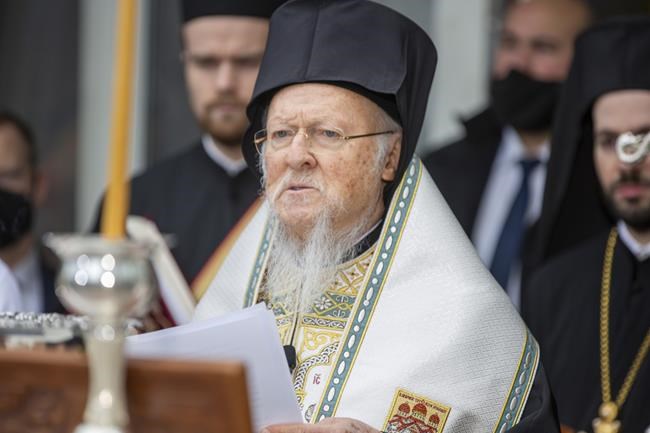 Orthodox patriarch leaves hospital, set to return to Turkey | iNFOnews.ca Orthodox patriarch leaves hospital, set to return to Turkey | iNFOnews.ca