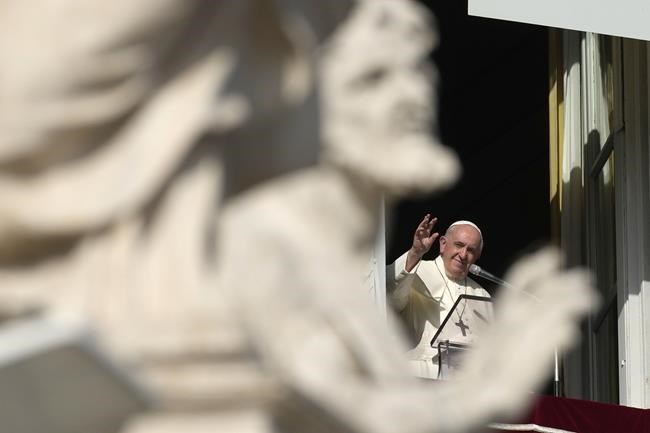 Pope honors Catholic priests, nuns who cared for HIV victims | iNFOnews.ca