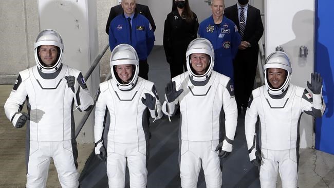 High wind delays SpaceX crew homecoming after 6 months aloft | iNFOnews.ca High wind delays SpaceX crew homecoming after 6 months aloft | iNFOnews.ca
