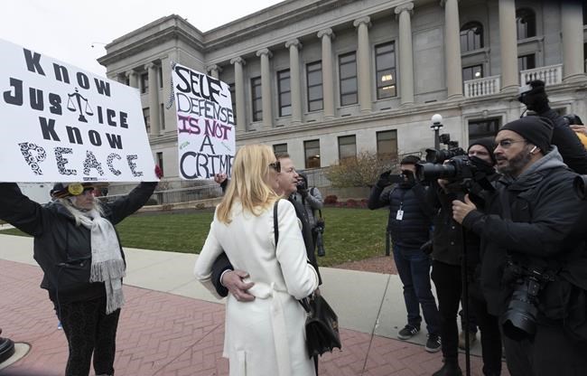 Prosecutor: Rittenhouse provoked the bloodshed in Kenosha | iNFOnews.ca Prosecutor: Rittenhouse provoked the bloodshed in Kenosha | iNFOnews.ca