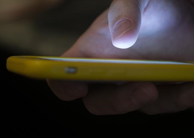 Callers to global helplines voiced similar pandemic worries | iNFOnews.ca Callers to global helplines voiced similar pandemic worries | iNFOnews.ca