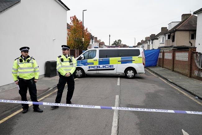 London house fire kills 2 women, 2 children; cause unclear | iNFOnews.ca