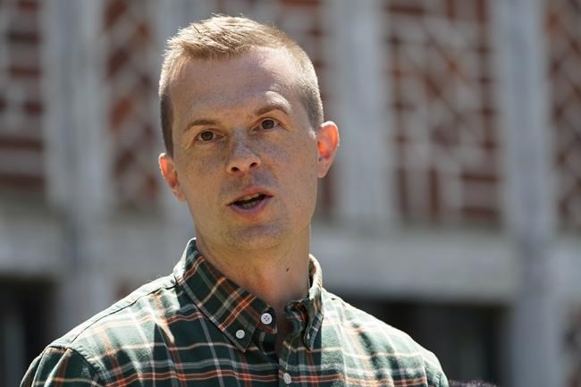 Maine Democrat stands alone, again, in opposing Biden bill | iNFOnews.ca Maine Democrat stands alone, again, in opposing Biden bill | iNFOnews.ca