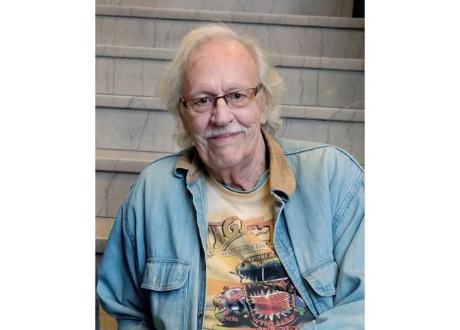 Kentucky author and 'Merry Prankster' Ed McClanahan dies | iNFOnews.ca