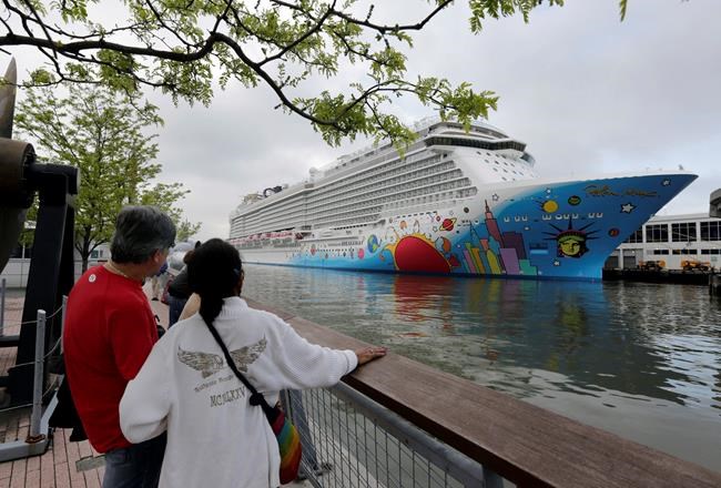 Cruise ship with COVID-19 infections arrives in New Orleans | iNFOnews.ca