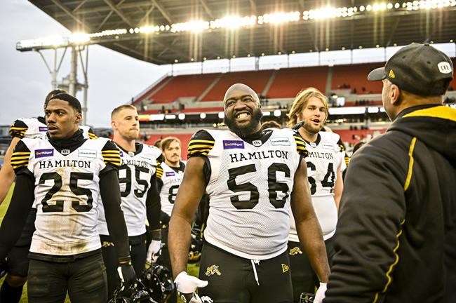 Ticat defenders Ja'Gared Davis, Tunde Adeleke never miss the Grey Cup | iNFOnews.ca