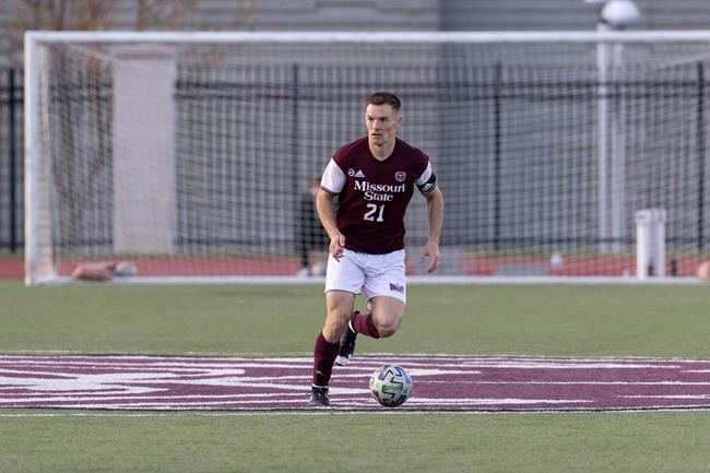 Canadian Kyle Hiebert named to United Soccer Coaches' all-American first team | iNFOnews.ca CP308021045