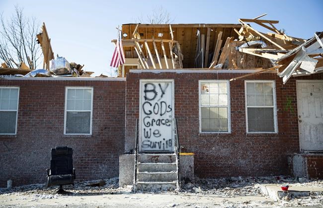 Kentucky man dies of heart attack during storm cleanup | iNFOnews.ca