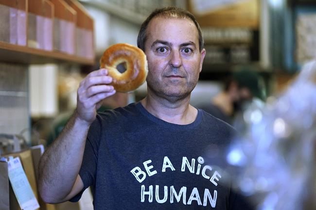 Restaurants anxious as omicron, high food costs take toll | iNFOnews.ca Restaurants anxious as omicron, high food costs take toll | iNFOnews.ca