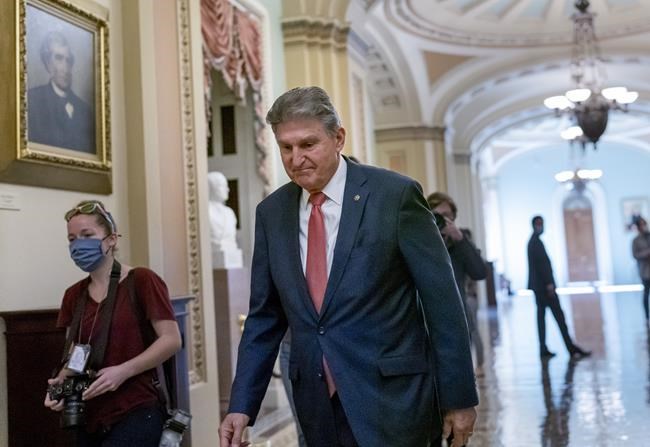 Federal government stays mum as Manchin says 'No' to Biden bill with EV tax credits | iNFOnews.ca