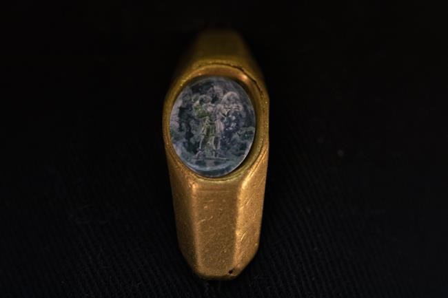 Israeli archaeologists find treasures in ancient shipwrecks | iNFOnews.ca Israeli archaeologists find treasures in ancient shipwrecks | iNFOnews.ca