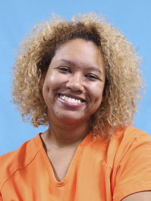 Missouri woman charged with killing boyfriend with a sword | iNFOnews.ca