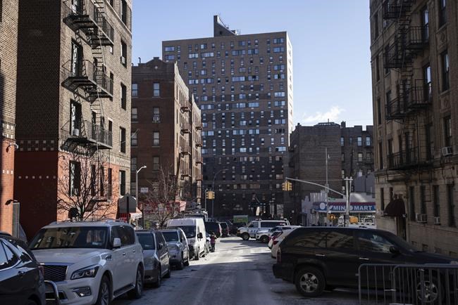 Sorrow, grief shatter Bronx community after deadly fire | iNFOnews.ca Sorrow, grief shatter Bronx community after deadly fire | iNFOnews.ca