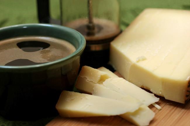Judge pokes holes in Swiss cheesemakers' legal arguments | iNFOnews.ca