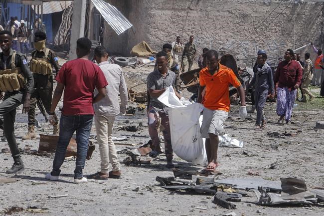Car bomb hits outside Mogadishu airport in Somalia; 8 killed | iNFOnews.ca Car bomb hits outside Mogadishu airport in Somalia; 8 killed | iNFOnews.ca