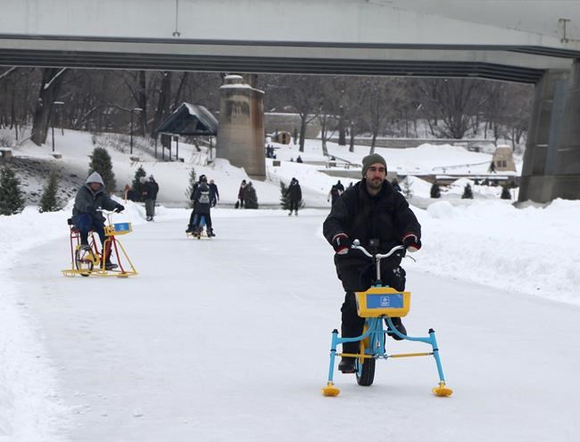 'You can chat with people': Winnipeg company brings 'ice cycles' to river trails | iNFOnews.ca