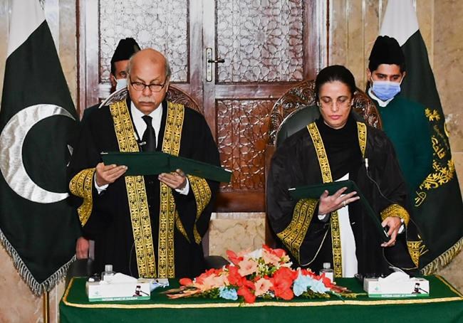 First woman judge sworn into Pakistan's Supreme Court | iNFOnews.ca