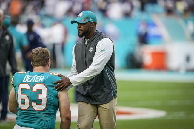 Fired Miami Dolphins coach sues NFL, alleging racist hiring | iNFOnews.ca