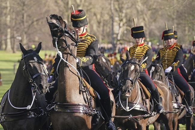Gun salutes mark Queen Elizabeth II's Platinum Jubilee year | iNFOnews.ca Gun salutes mark Queen Elizabeth II's Platinum Jubilee year | iNFOnews.ca