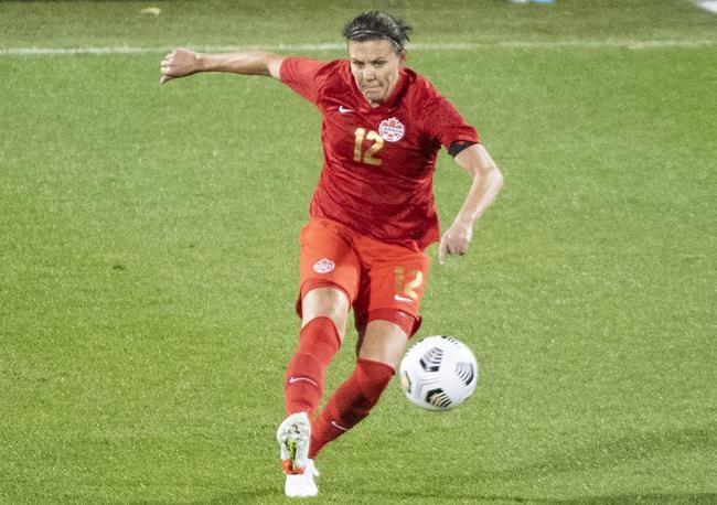 Christine Sinclair to miss tournament in England in wake of mother's death | iNFOnews.ca