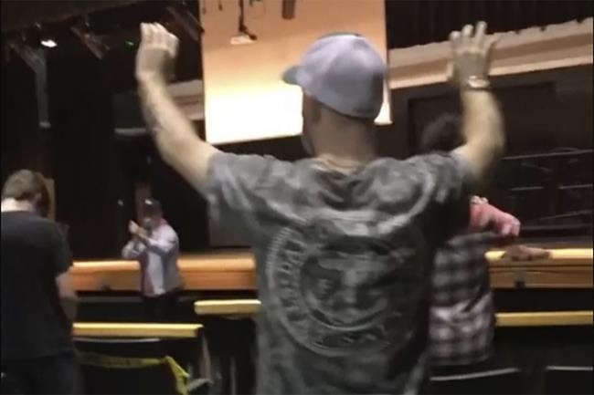 Christian revival at school prompts student walkout in W.Va. | iNFOnews.ca