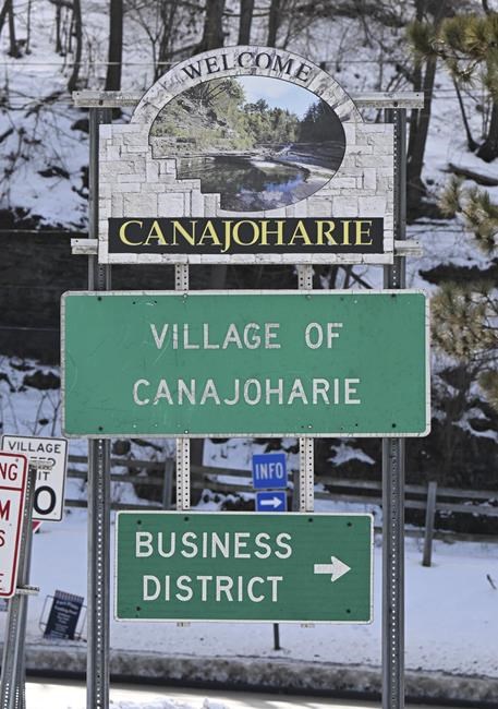 Emotional support or hogwash? Man fights to keep his pet pig | iNFOnews.ca