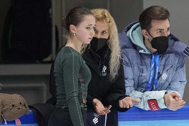 Russian skater can compete, but medal ceremony won't be held | iNFOnews.ca