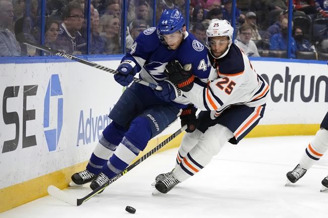 Perry gets 400th goal, Lightning beat Oilers 5-3 | iNFOnews.ca Perry gets 400th goal, Lightning beat Oilers 5-3 | iNFOnews.ca