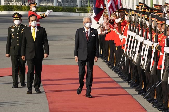 Thai and Malaysia leaders discuss insurgency, Myanmar crisis | iNFOnews.ca