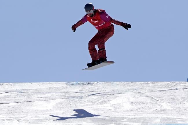 Five years after skydiving crash, Canada's Turner races to Paralympic gold medal | iNFOnews.ca CP322585099