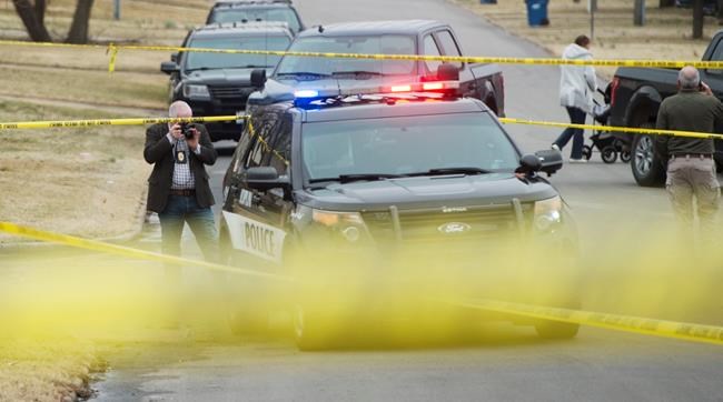Joplin mayor: Rally behind slain and wounded officers | iNFOnews.ca