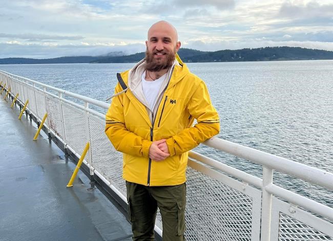 'There's no peace,' says volunteer in Ukraine who travelled from Vancouver | iNFOnews.ca CP1143299967