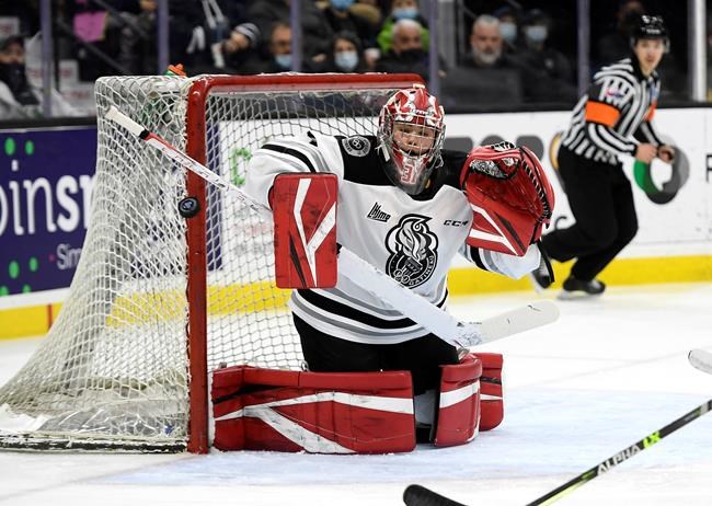 Gascon becomes 3rd female goalie to play in QMJHL in Gatineau's 5-4 overtime loss | iNFOnews.ca CP1122410490