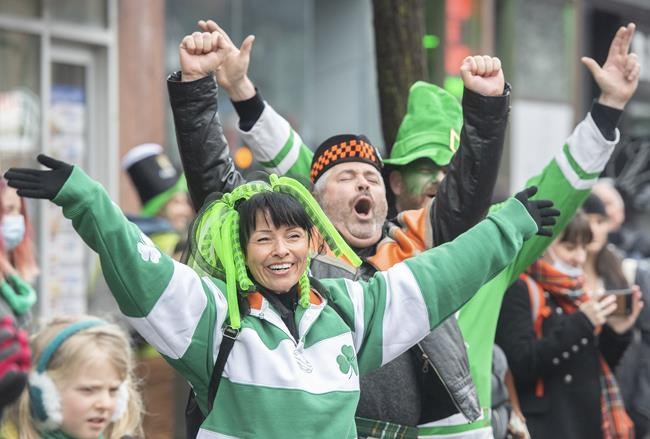Montreal St. Patrick's Day parade is back, 2 years after being cancelled over COVID | iNFOnews.ca