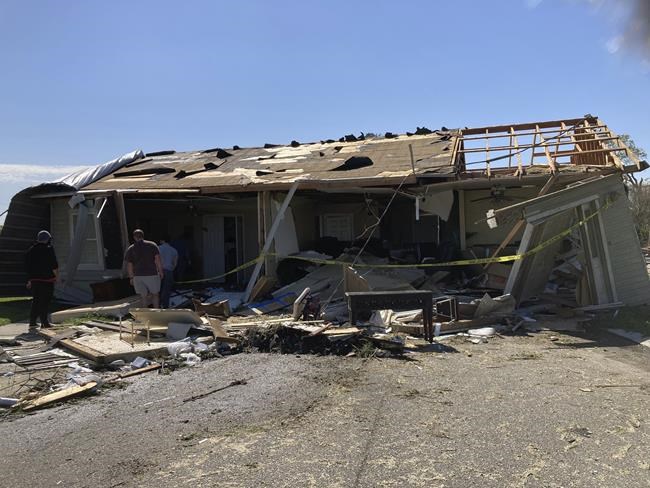 Girl on breathing machine saved after tornado moved her home | iNFOnews.ca