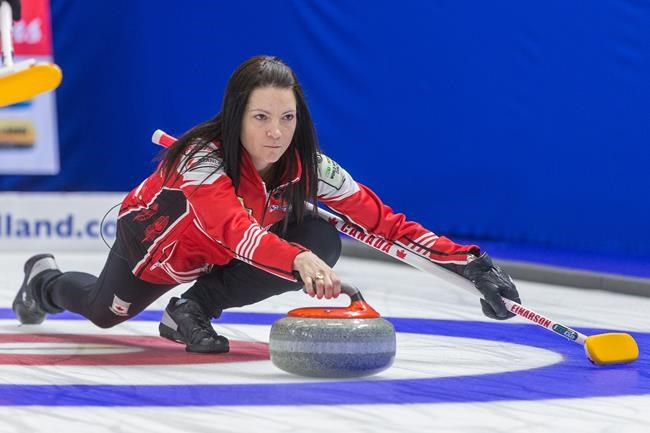 Canada's Kerri Einarson falls 8-7 in extra end to South Korea in world curling | iNFOnews.ca