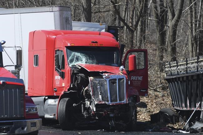 Police: 6 killed in Pennsylvania pileup of 80 vehicles | iNFOnews.ca Police: 6 killed in Pennsylvania pileup of 80 vehicles | iNFOnews.ca