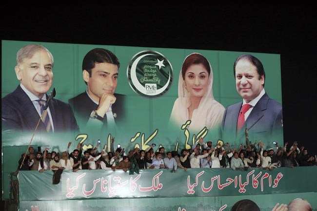 Allies abandon Pakistani premier ahead of no-confidence vote | iNFOnews.ca Allies abandon Pakistani premier ahead of no-confidence vote | iNFOnews.ca
