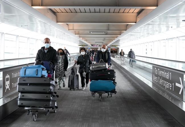 Vaccinated travellers to Canada no longer need to be tested for COVID-19 | iNFOnews.ca