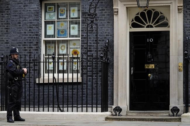 UK's Johnson rejects calls to resign amid 'partygate' fine | iNFOnews.ca UK's Johnson rejects calls to resign amid 'partygate' fine | iNFOnews.ca