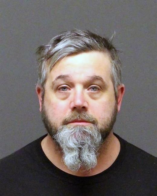Cops: Arizona man stuffed 183 animals in freezer, some alive | iNFOnews.ca Cops: Arizona man stuffed 183 animals in freezer, some alive | iNFOnews.ca