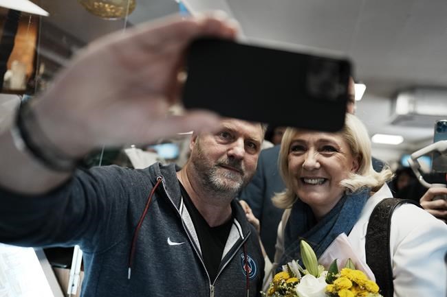 Macron courts Marseille voters; climate activists in Paris | iNFOnews.ca CP1994332302