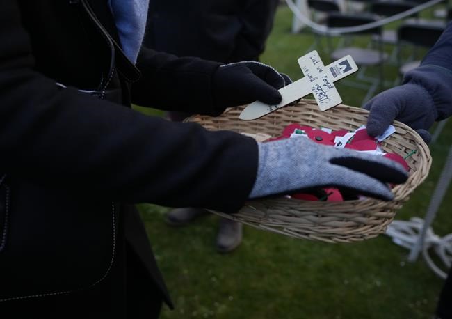 At Gallipoli battlefields, travelers remember fallen Anzacs | iNFOnews.ca At Gallipoli battlefields, travelers remember fallen Anzacs | iNFOnews.ca