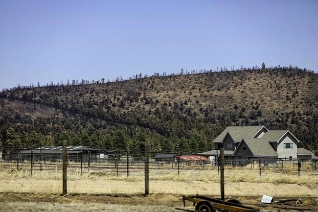 Dry Southwest braces for stiffer winds, 'epic' fire danger | iNFOnews.ca Dry Southwest braces for stiffer winds, 'epic' fire danger | iNFOnews.ca