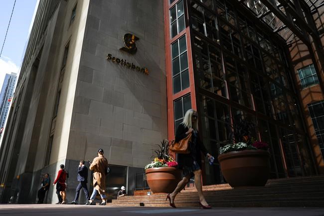 S&P/TSX composite falls to three-month low on fears about slowing economic growth | iNFOnews.ca