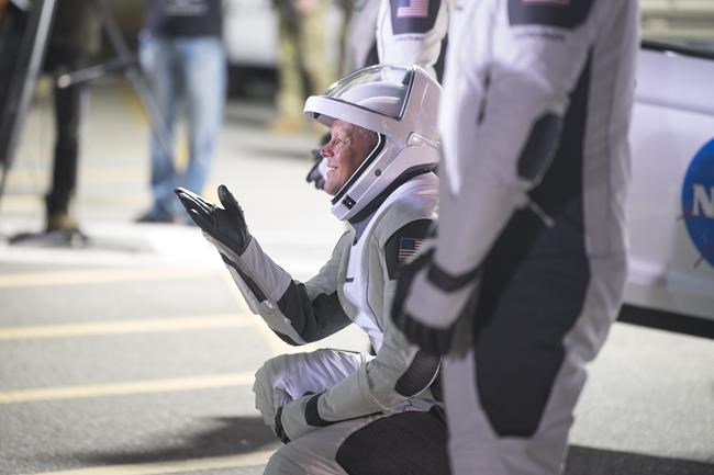 SpaceX launches 4 astronauts for NASA after private flight | iNFOnews.ca